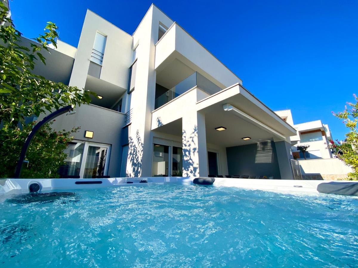 Fantasy View Villa Novalja Luaran gambar
