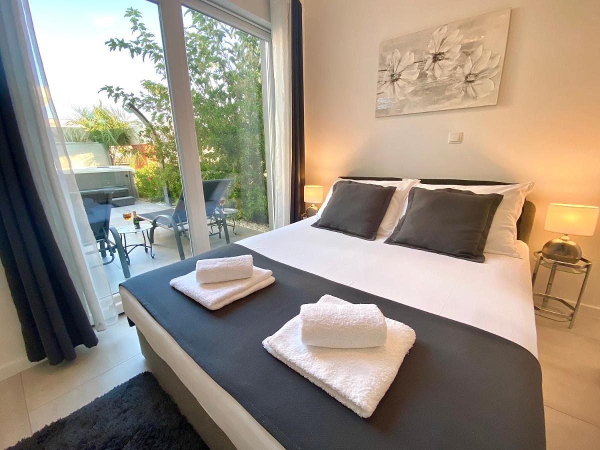 Fantasy View Villa Novalja Luaran gambar